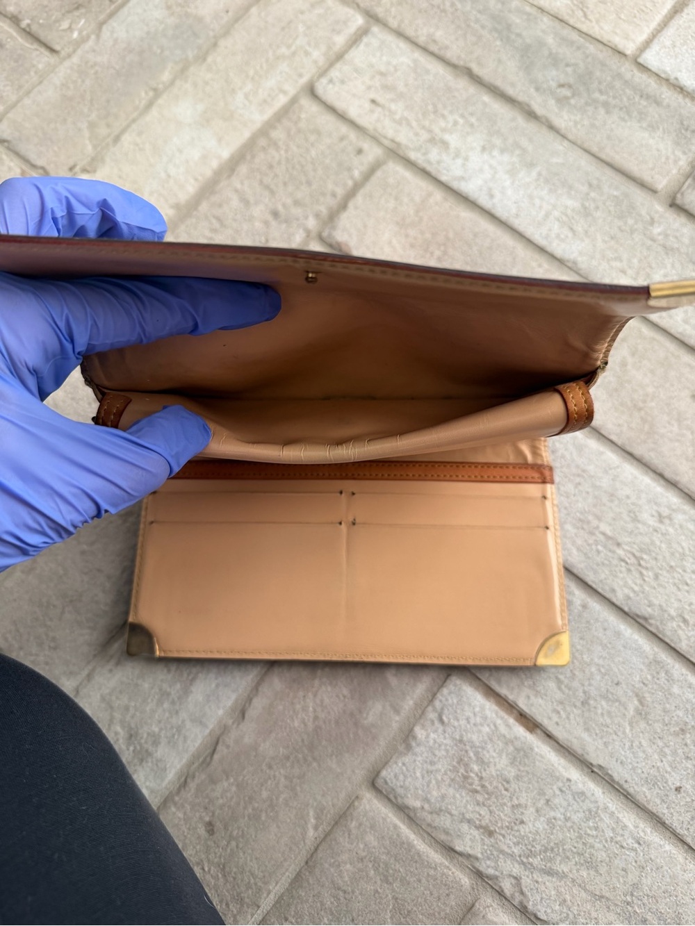 Louis Vuitton x Takashi Murakami Monogram Multicolor Porte-Trésor Wallet - Picture 7 of 16